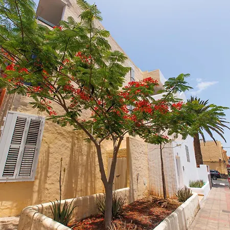 Montserrat Appartement *