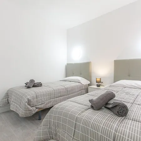 Apartment Montserrat